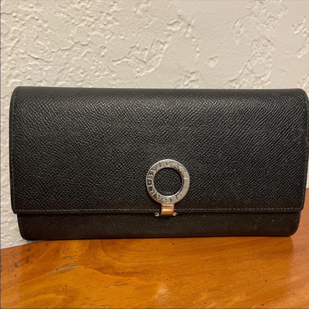 ❌Traded❌Bvlgari  Pebble Black Leather Clip Wallet